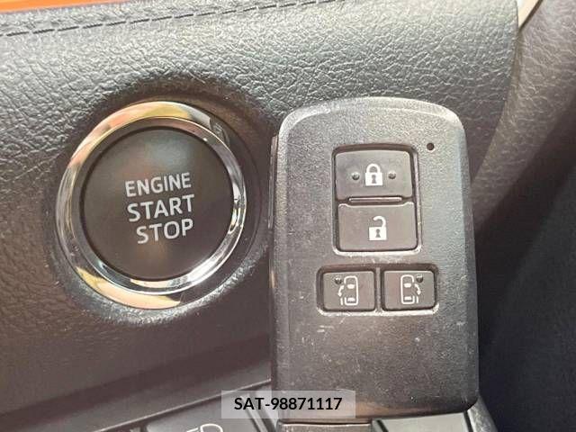 Toyota SIENTA 2017-01 223222-7
