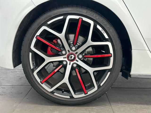 Renault MEGANE 2021-11 17083-17