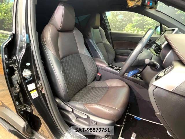 Toyota C-HR 2018-01 335194-8