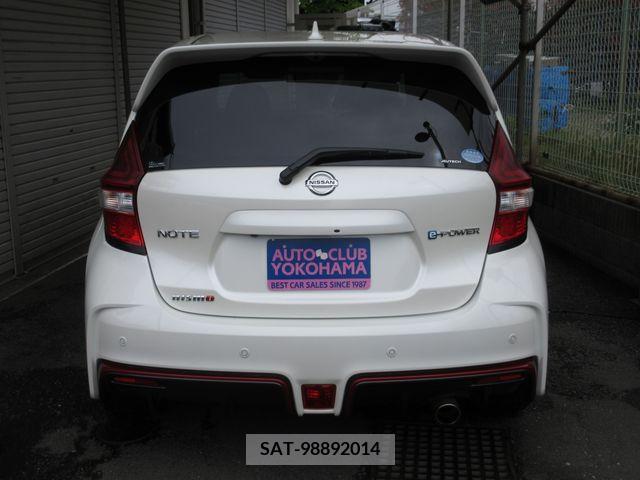 Nissan NOTE 2017-04 305389-24