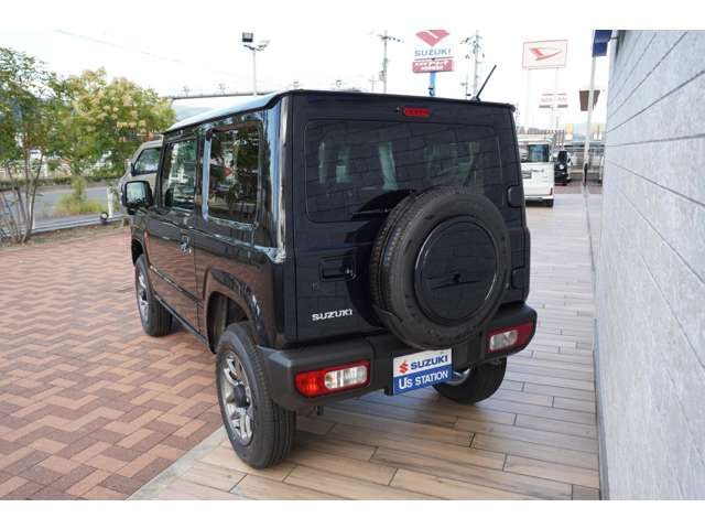 Suzuki JIMNY 2023-08 10275-2