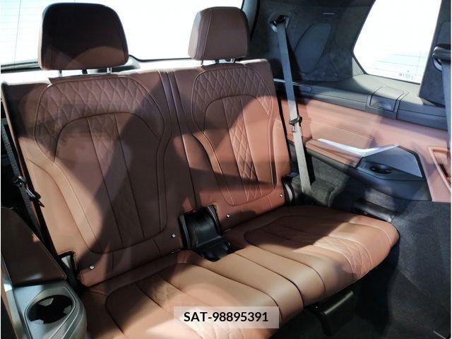Bmw X7 2020-11 379666-24