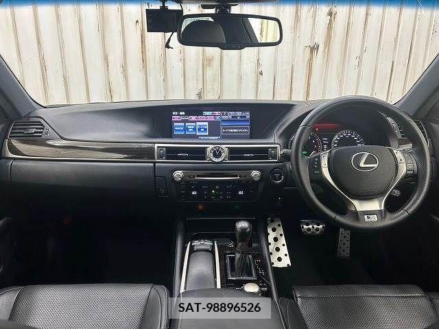 Lexus GS 2013-12 300145-1