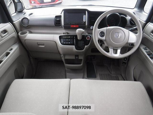Honda N BOX 2014-01 278559-1