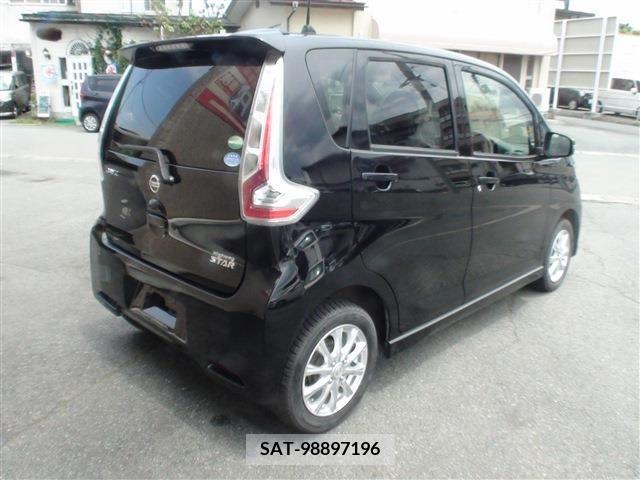 Nissan DAYZ 2018-03 353682-6