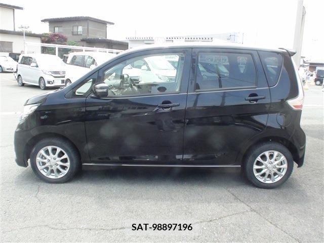 Nissan DAYZ 2018-03 353682-4