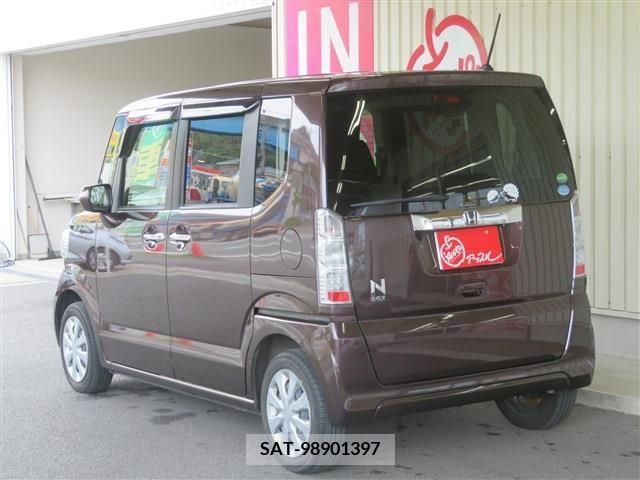 Honda N BOX 2016-05 278738-1
