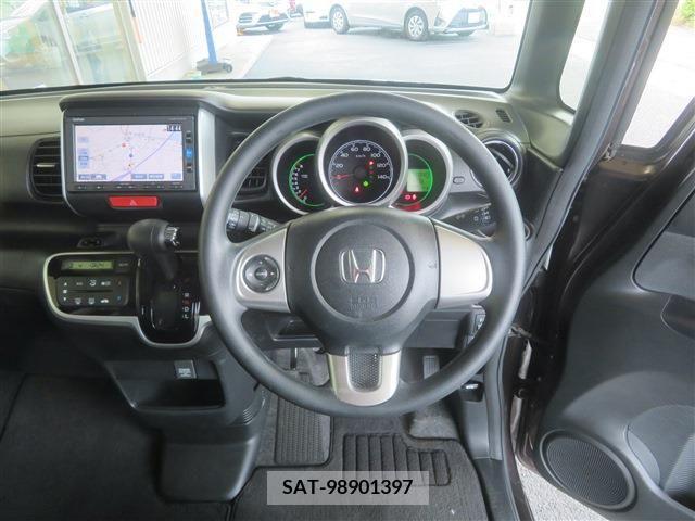 Honda N BOX 2016-05 278738-4