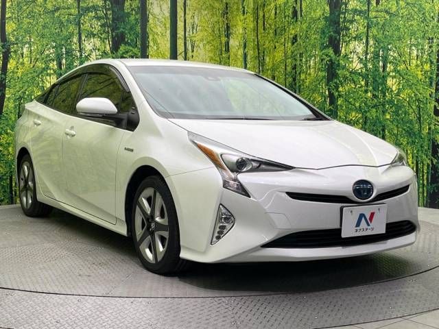 Toyota PRIUS 2016-09 27575-16