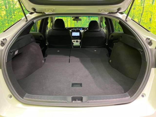 Toyota PRIUS 2016-09 27575-10