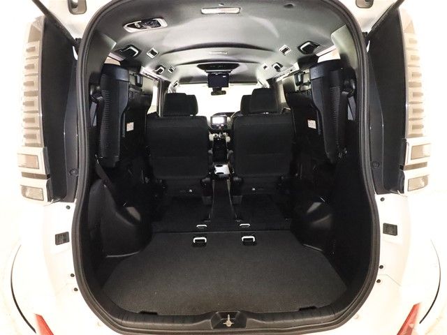 Toyota VOXY 2018-06 5295-8