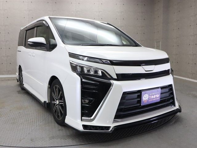 Toyota VOXY 2018-06 5295-21