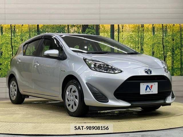 Toyota AQUA 2017-07 328985-16