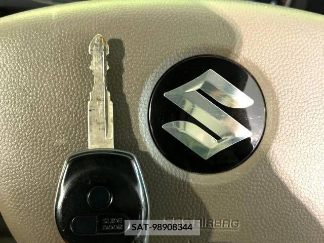 Suzuki EVERY WAGON 2011-10 360017-7