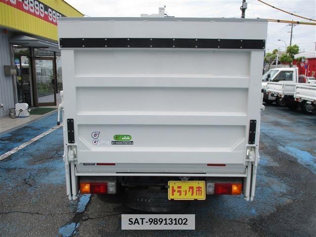 Hino DUTRO 2016-09 375716-4