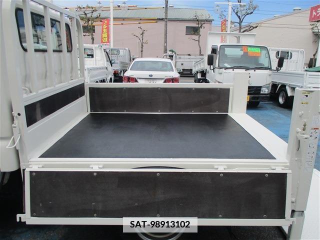 Hino DUTRO 2016-09 375716-8