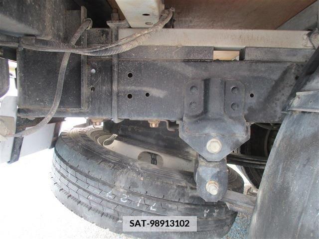 Hino DUTRO 2016-09 375716-29