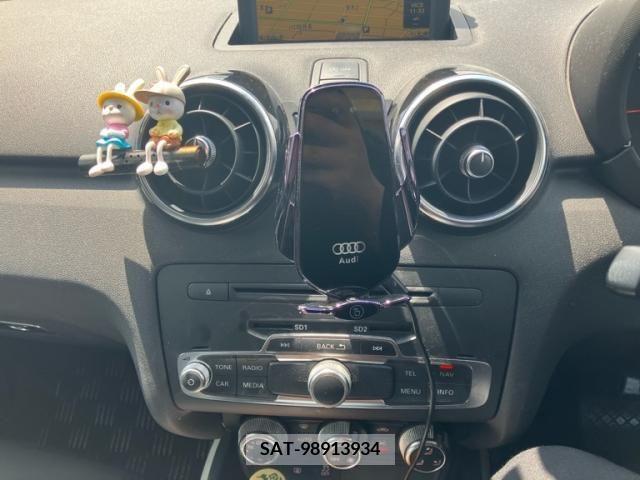 Audi A1 2011-09 389398-18