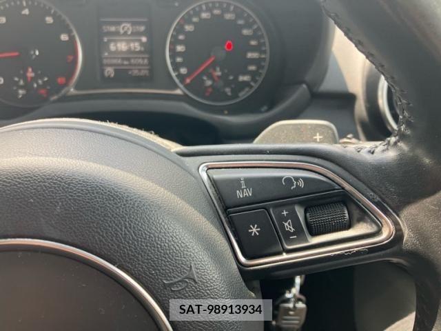 Audi A1 2011-09 389398-14