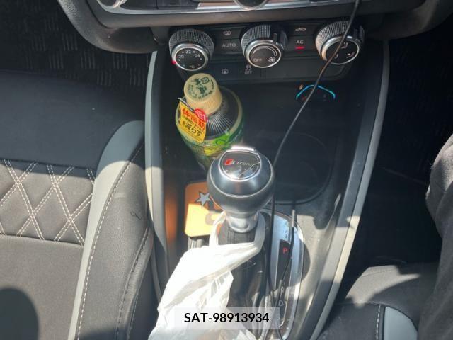 Audi A1 2011-09 389398-20
