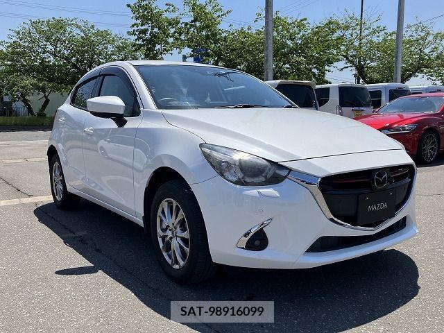 Mazda DEMIO 2017-12 376527-2