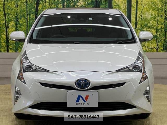 Toyota PRIUS 2016-05 322362-14