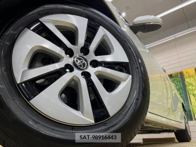 Toyota PRIUS 2016-05 322362-13