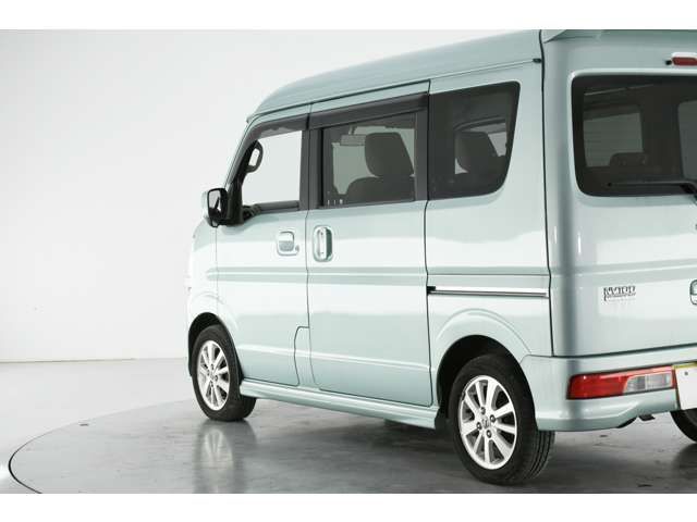 Nissan CLIPPER RIO 2016-11 14245-7