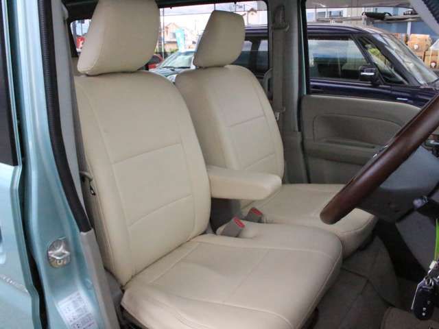 Nissan CLIPPER RIO 2016-11 14245-10