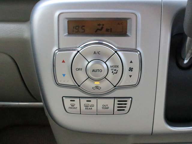 Nissan CLIPPER RIO 2016-11 14245-17