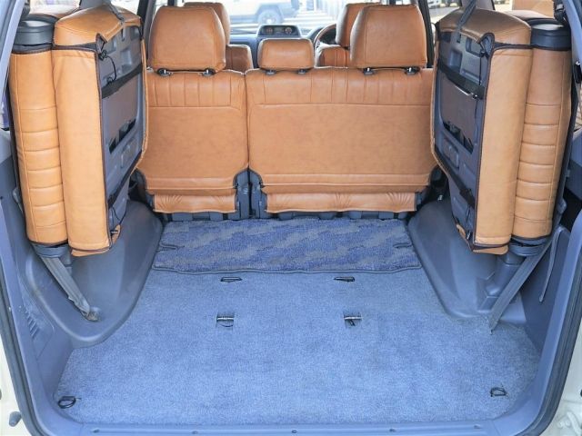 Toyota PRADO 2000-01 11205-9