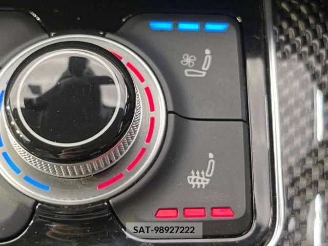 Audi S8 2013-05 261709-6