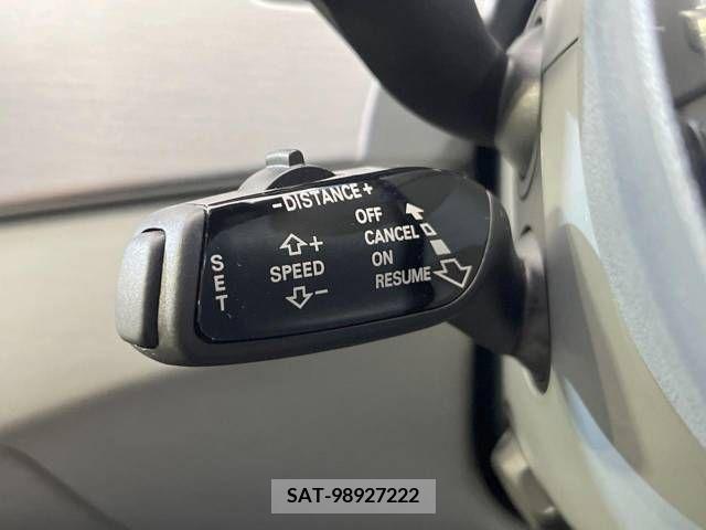 Audi S8 2013-05 261709-7