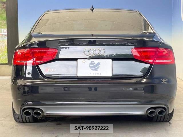 Audi S8 2013-05 261709-16