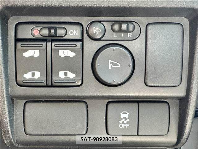 Honda FREED SPIKE 2011-11 360730-3