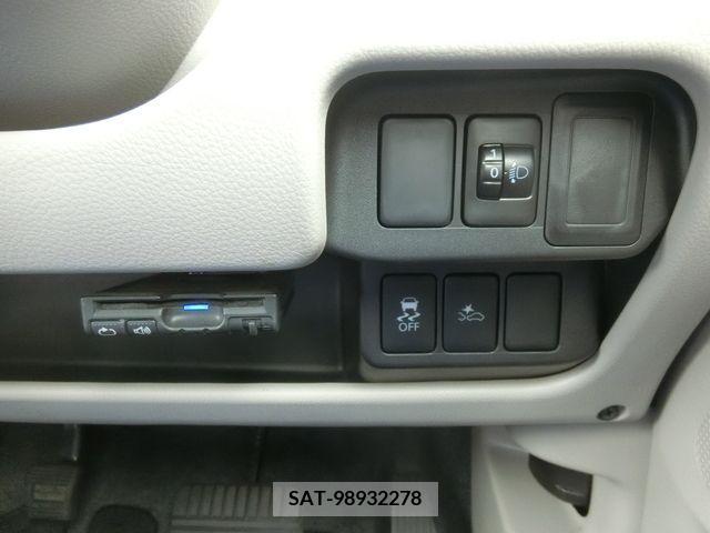 Nissan DAYZ 2018-10 217768-9