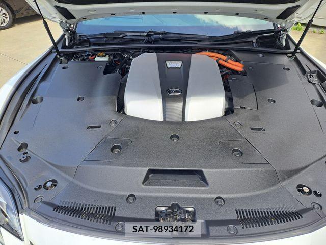 Lexus LS 2018-03 391879-16