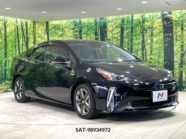 Toyota PRIUS 2019-11 322437-16