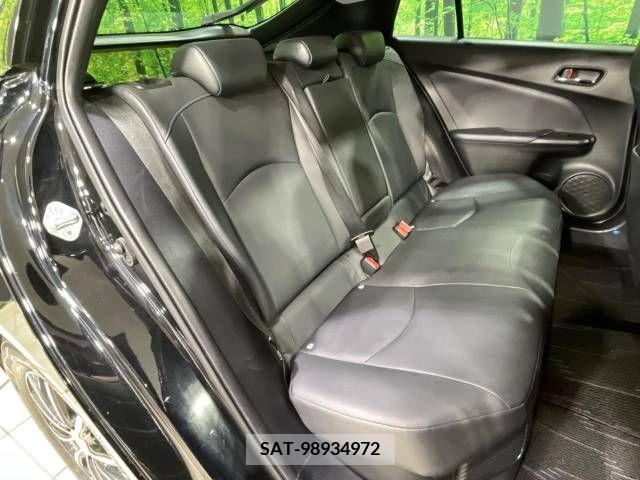 Toyota PRIUS 2019-11 322437-9