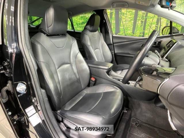 Toyota PRIUS 2019-11 322437-8