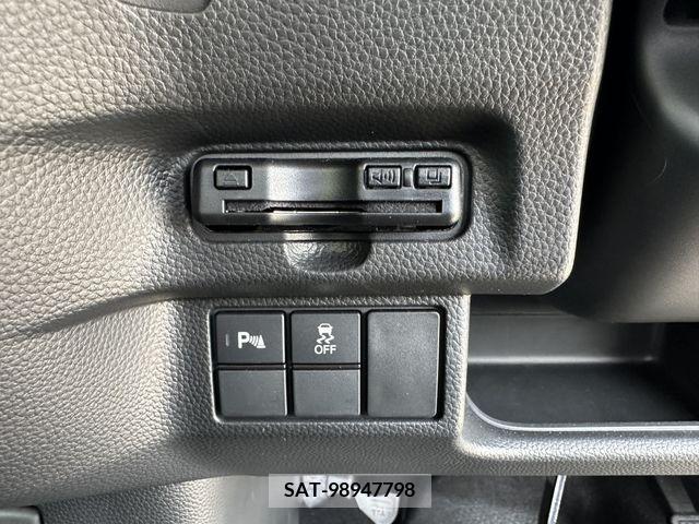 Honda N BOX CUSTOM 2023-04 278950-4