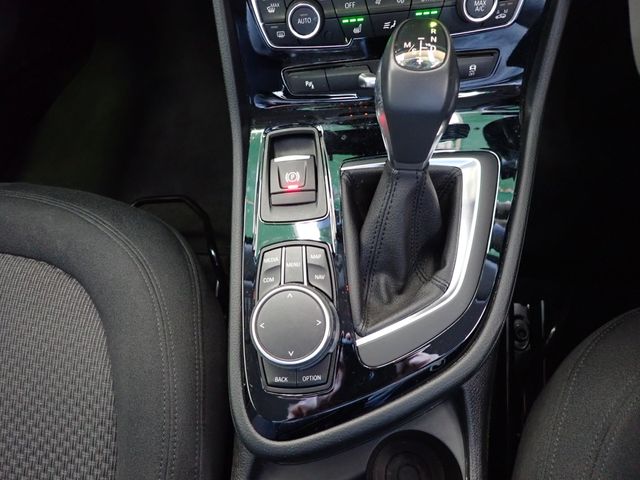 Bmw 2 SERIES 2018-03 699-21