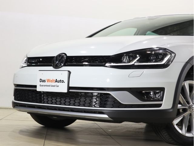 VolksWagen GOLF ALLTRACK 2017-10 26821-5