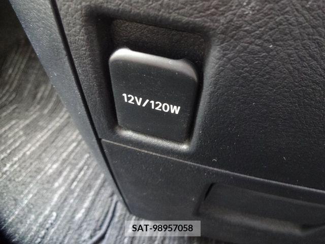 Toyota ALPHARD 2017-06 342952-29