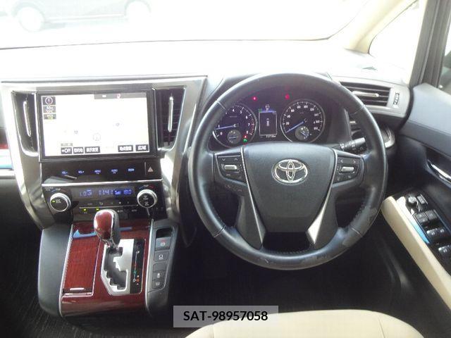 Toyota ALPHARD 2017-06 342952-2
