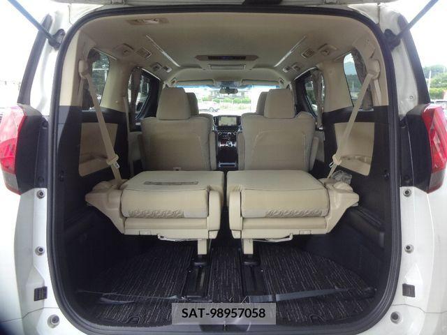 Toyota ALPHARD 2017-06 342952-6