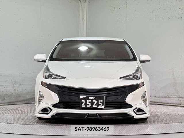 Toyota PRIUS 2016-05 223333-6