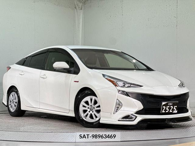 Toyota PRIUS 2016-05 223333-0