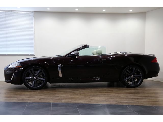 Jaguar XK SERIES 2011-05 186263-7