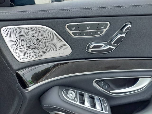 Mercedes Benz S-CLASS 2015-06 188754-16